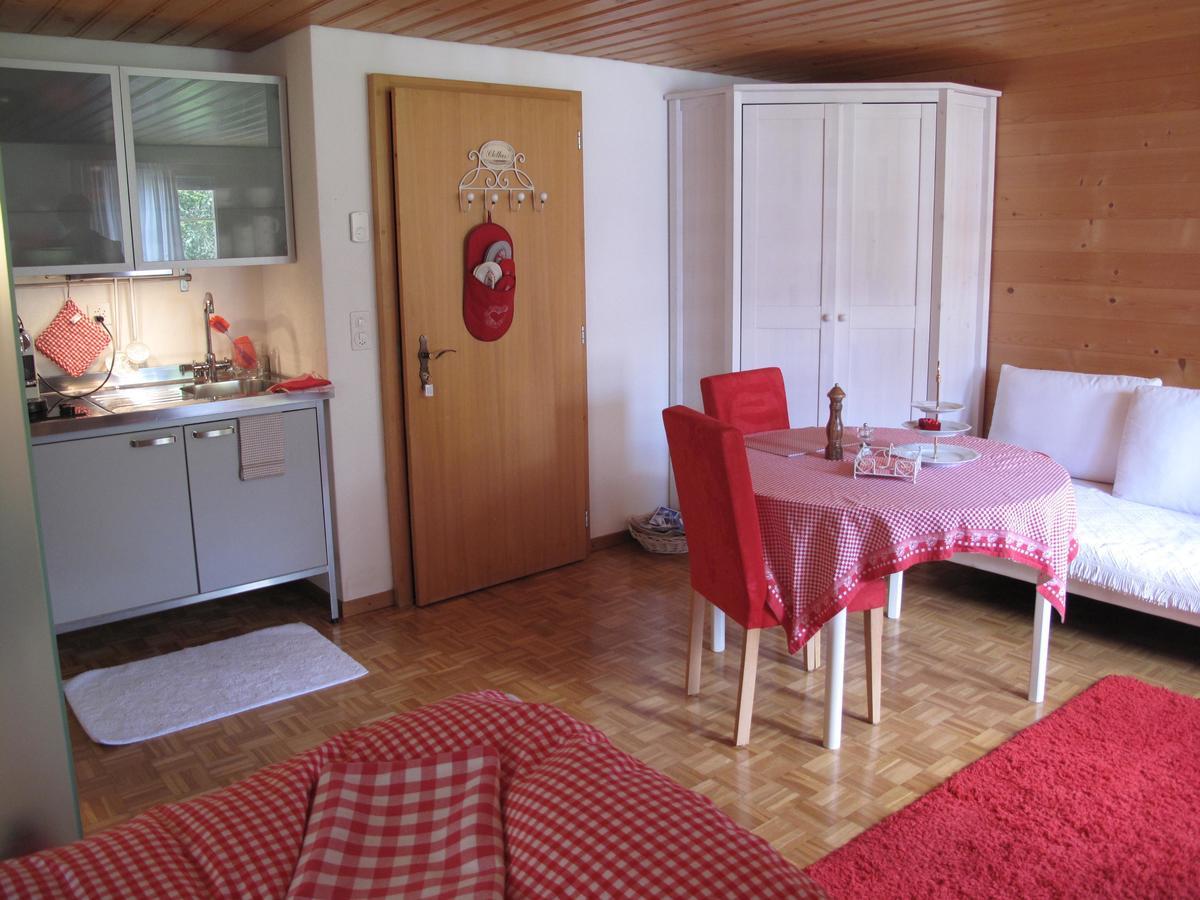 Bergluft Bed & Breakfast Lenk Exterior photo