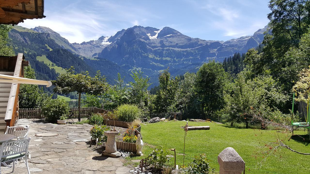 Bergluft Bed & Breakfast Lenk Exterior photo