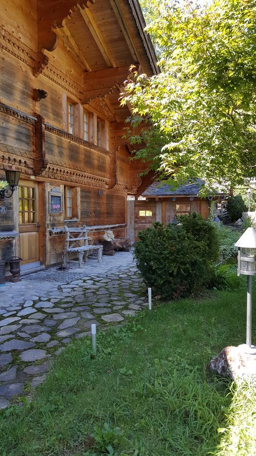 Bergluft Bed & Breakfast Lenk Exterior photo